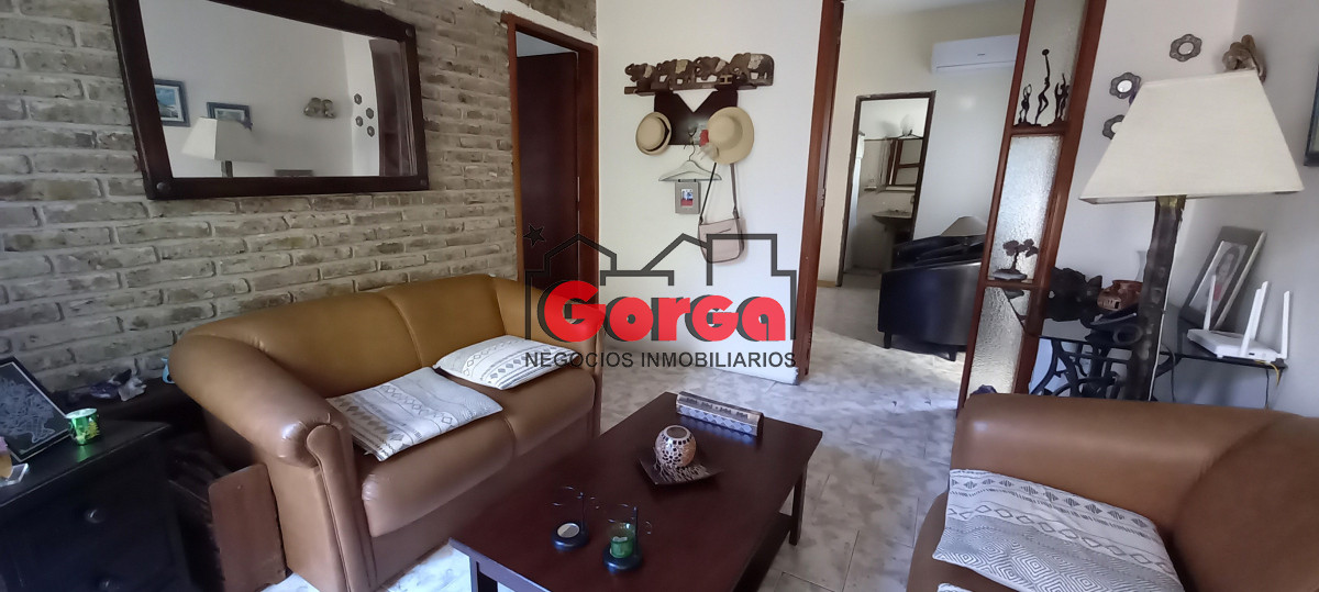 Casa ID.483 - Hermosa casa en Carrasquito de Canal 5, Juan Cabal y Arrieta