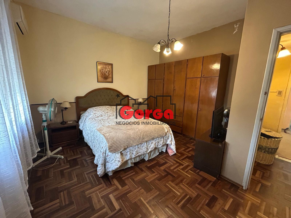 Casa ID.509 - Dos casas en un mismo padrón. Corumbé y Serrato. 