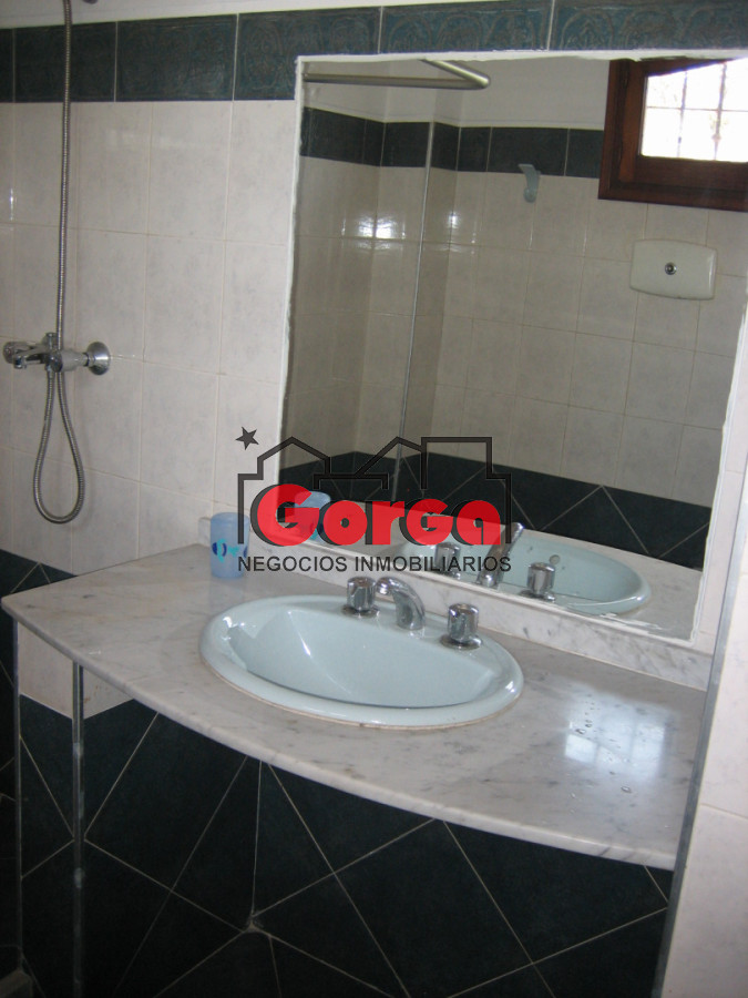 Casa ID.565 - Sobre Carabelas casi Fomento 