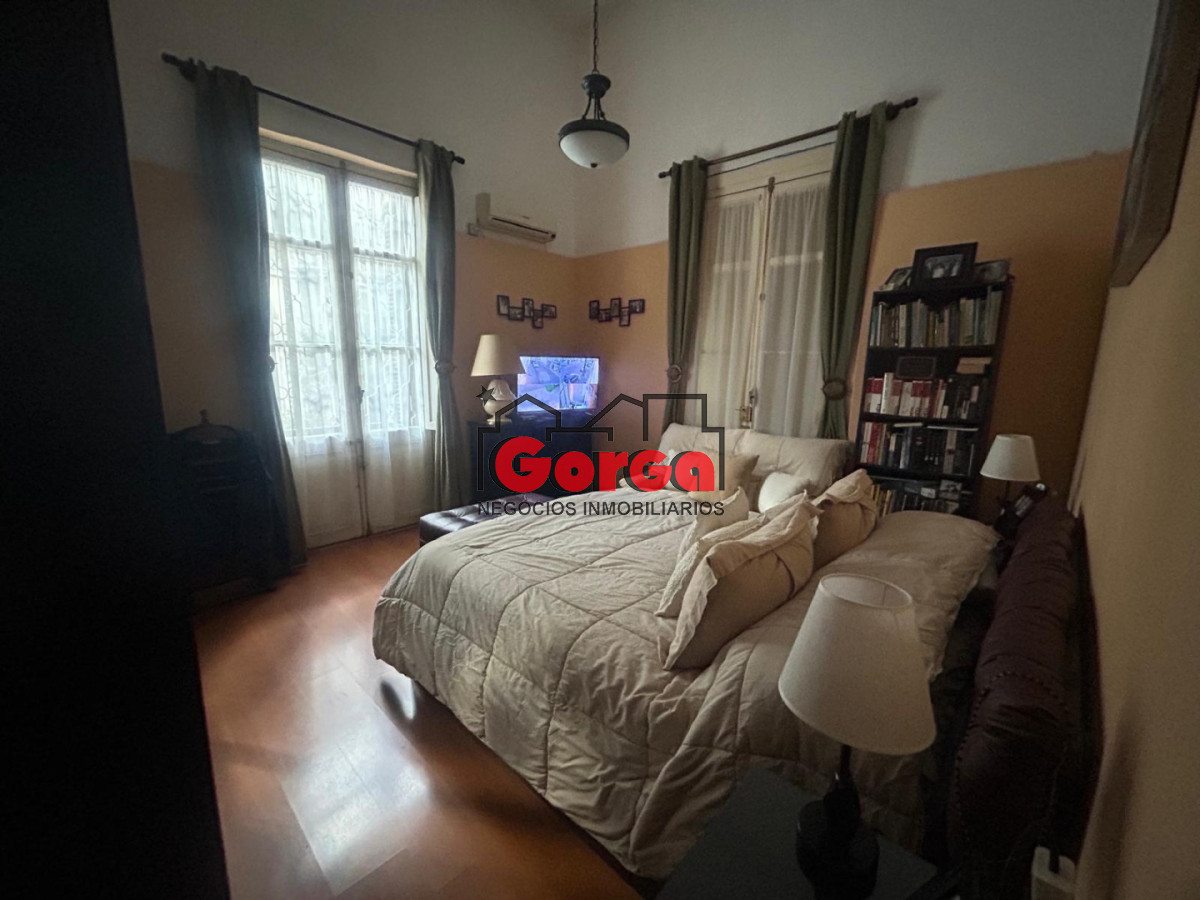 Casa ID.599 - Muy linda! Ideal para dos familias o renta