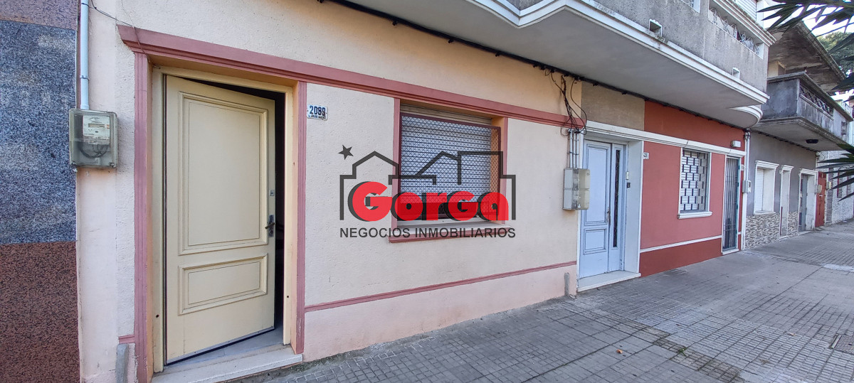 Casa ID.517 - Casa en planta baja sobre Enrique Martínez y Cufre