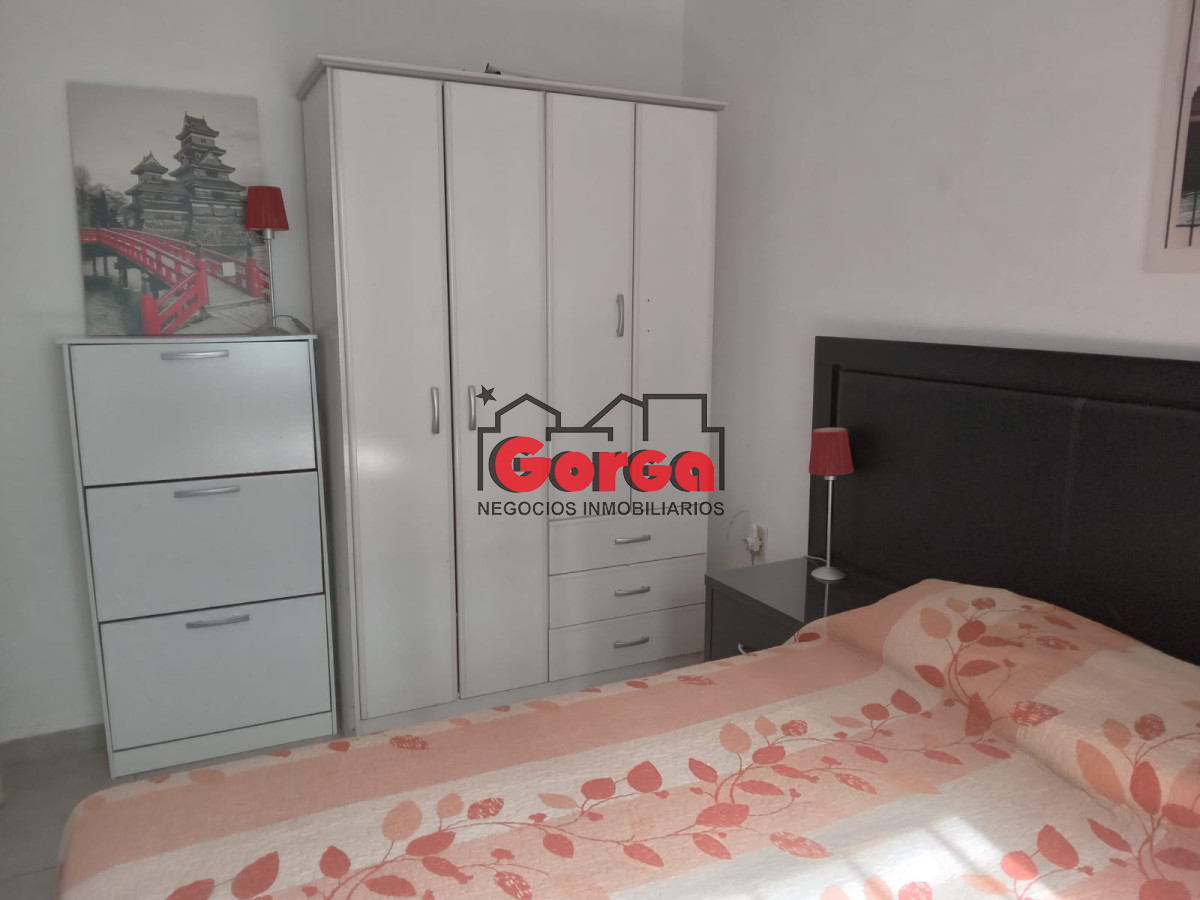 Casa ID.514 - Casa en alquiler sobre Tomas Gomensoro 