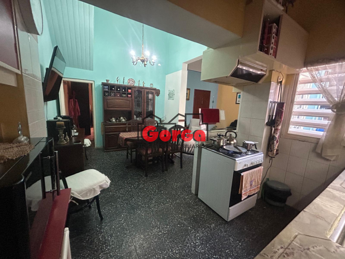 Casa ID.599 - Muy linda! Ideal para dos familias o renta