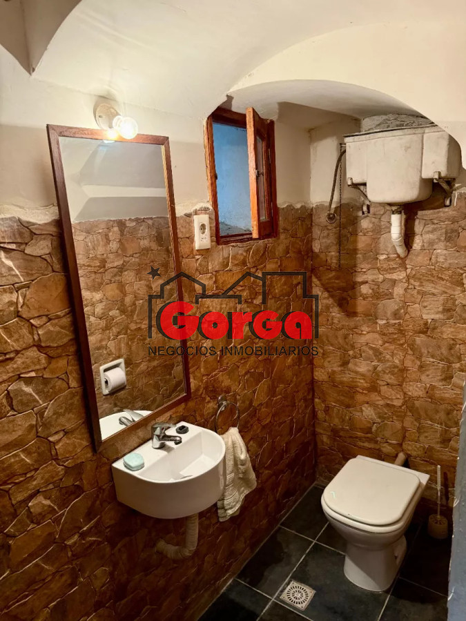 Casa ID.462 - Preciosa y única propiedad sobre Agraciada casi Asencio