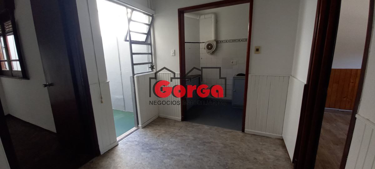 Casa ID.557 - Coquimbo y Defensa, casa en PB en alquiler