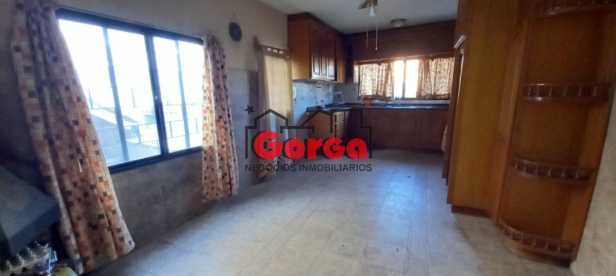 Casa ID.385 - Padrón único sobre Br Artigas casi Gral Flores