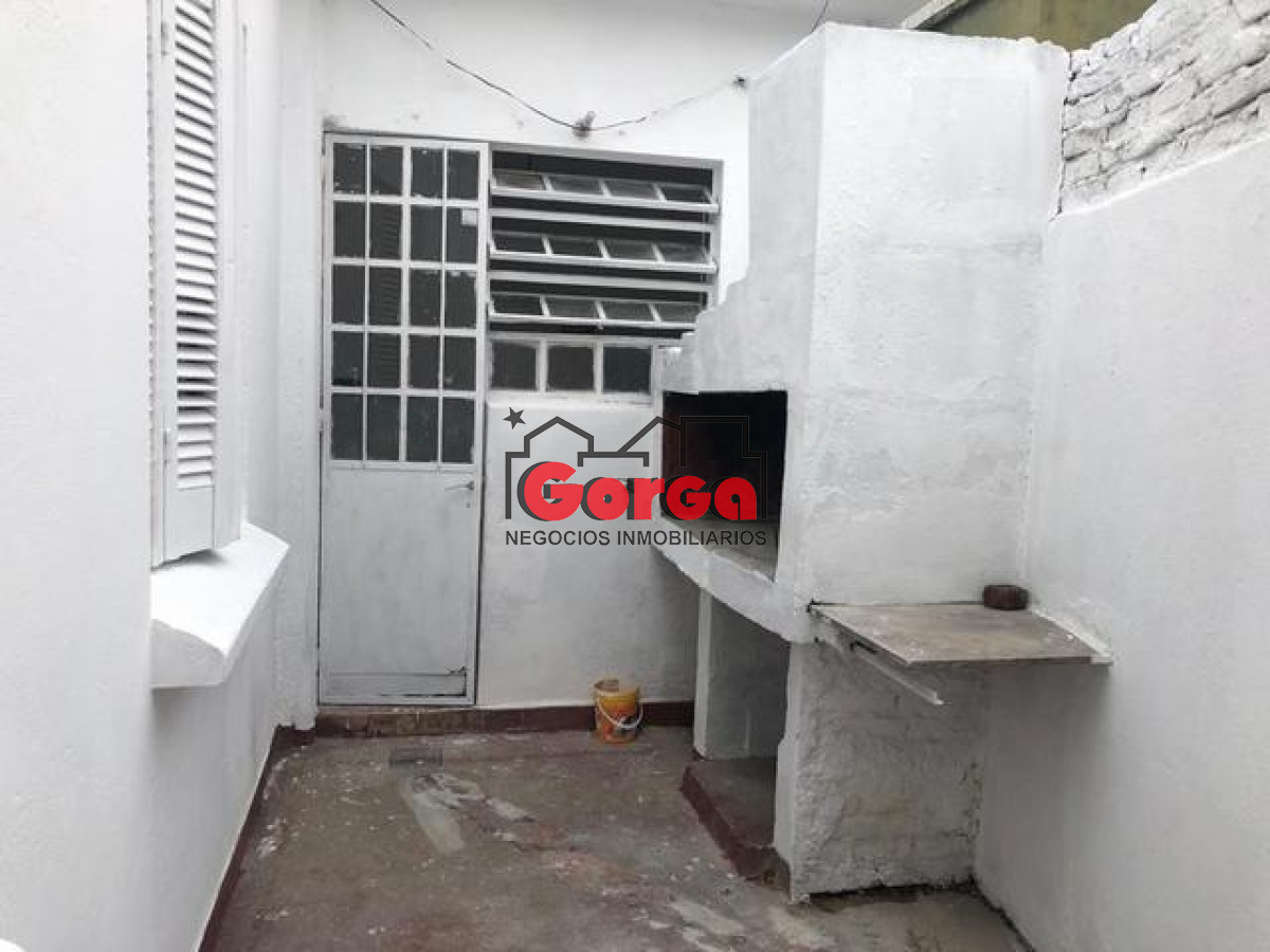 Casa ID.520 - Sobre Canstatt y Siena. Ideal para invertir o vivir!