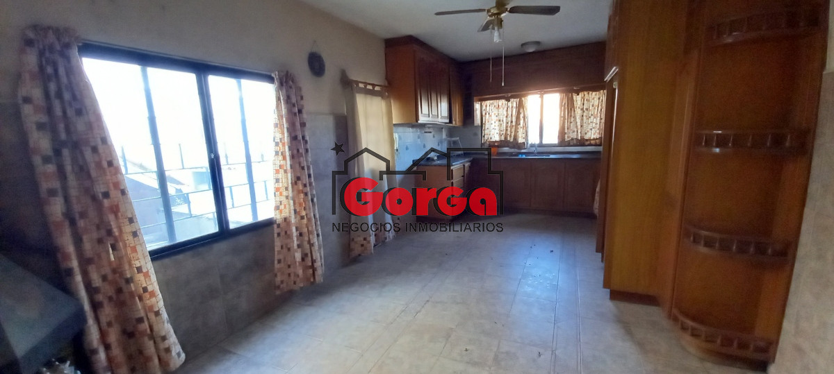 Casa ID.385 - Padrón único sobre Br Artigas casi Gral Flores