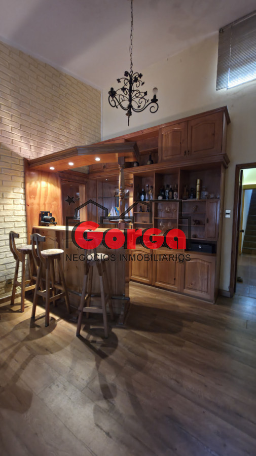 Casa ID.598 - Exclusiva en la zona, próx. a Nuevo Centro Shopping