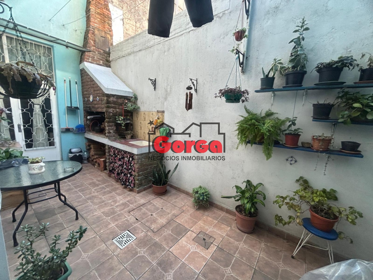 Casa ID.599 - Muy linda! Ideal para dos familias o renta