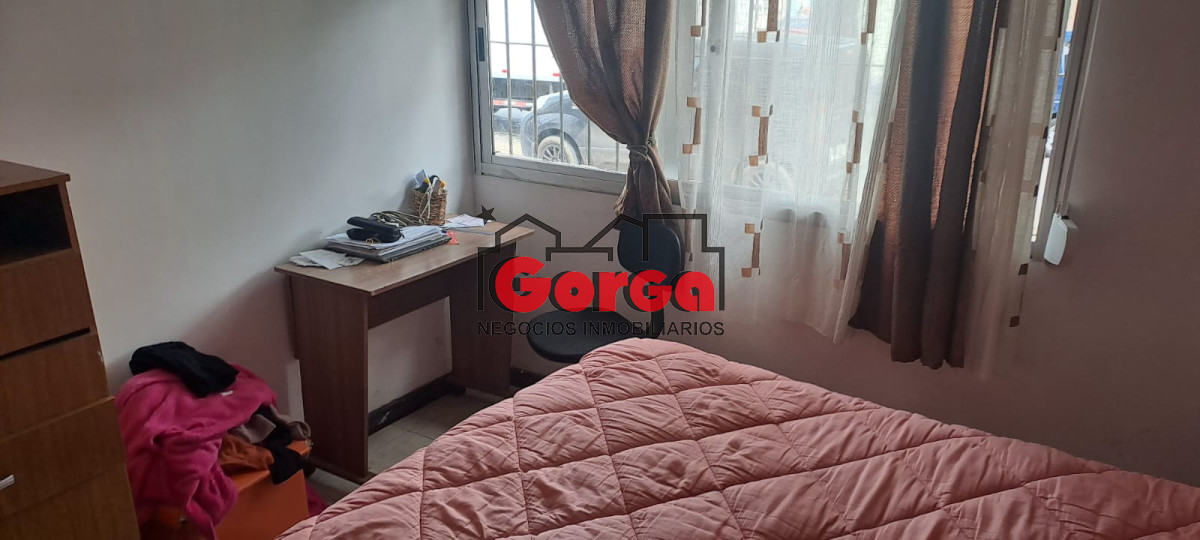 Casa ID.402 - Casa esquina, Domingo Aramburú y Martín C. Martínez