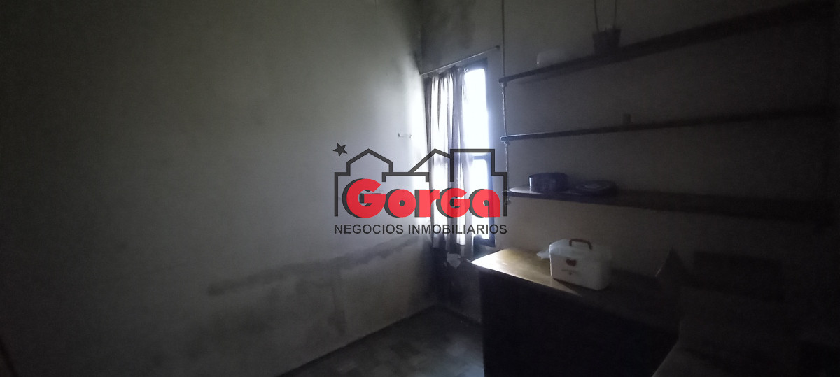 Casa ID.385 - Padrón único sobre Br Artigas casi Gral Flores