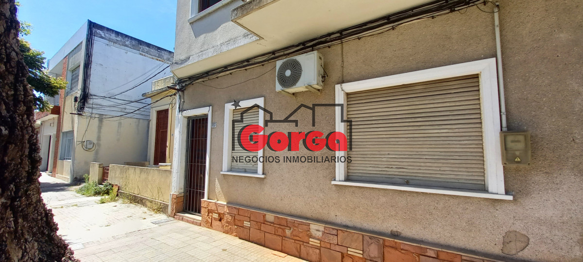 Casa ID.557 - Coquimbo y Defensa, casa en PB en alquiler