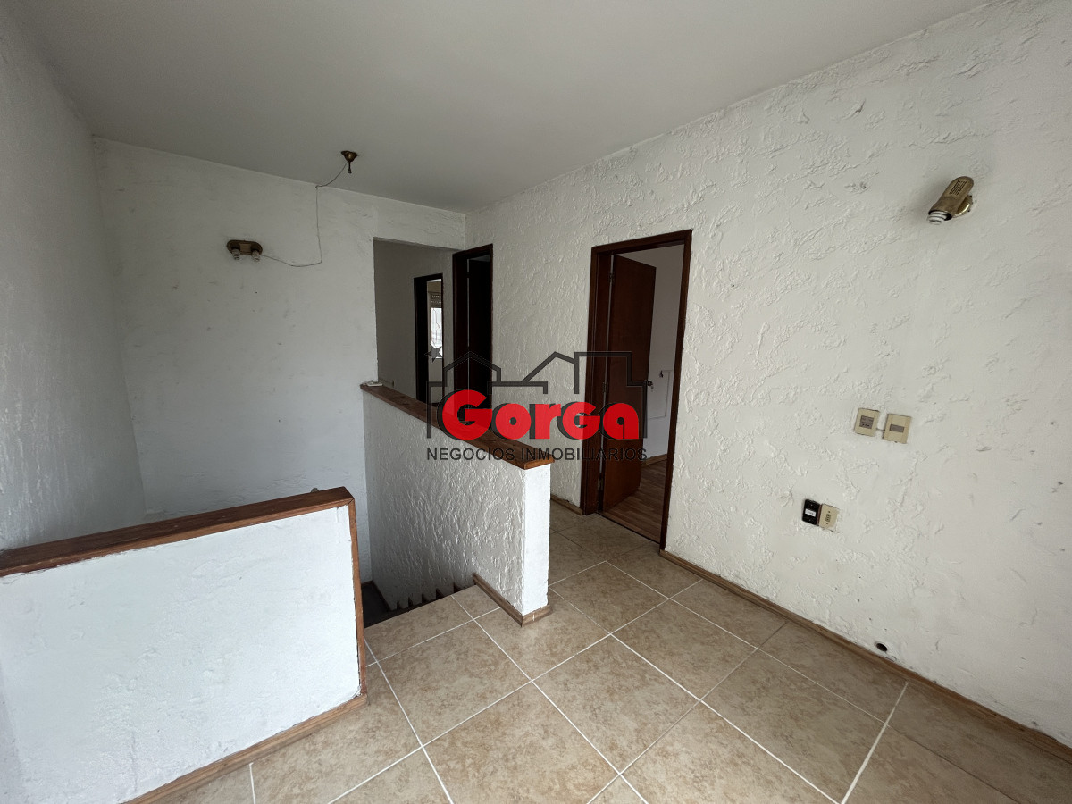 Casa ID.530 - Dos casas en un mismo padrón sobre Duque de los Abruzzos