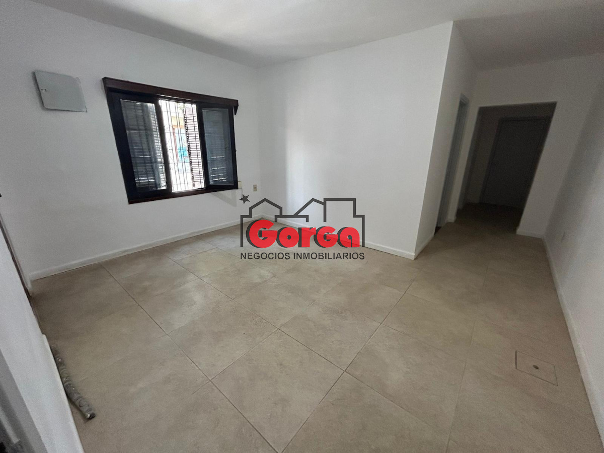 Casa ID.478 - Oportunidad! Casa en zona con todos los servicios brindando comodidades en el día a día