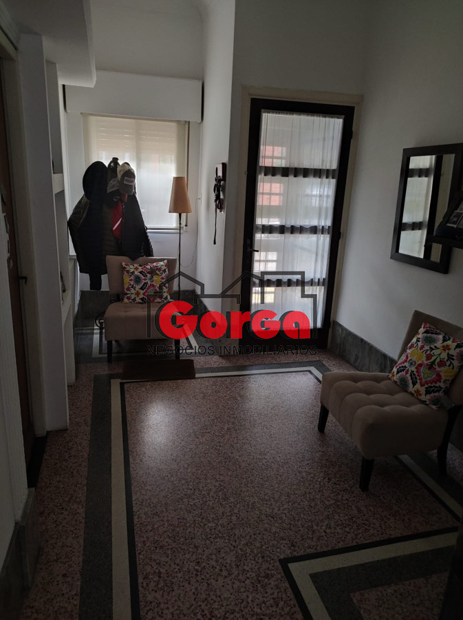 Casa ID.485 - Muy linda casa reciclada, a metros de Garibaldi y Cufré