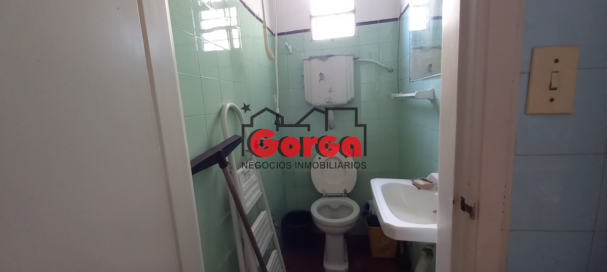 Casa ID.390 - Muy lindo dúplex en Chiavari y Herrera. Excelente punto!
