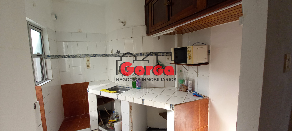 Casa ID.517 - Casa en planta baja sobre Enrique Martínez y Cufre