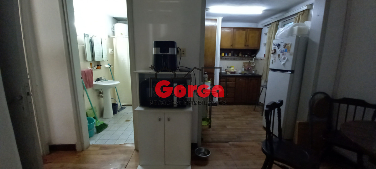 Casa ID.543 - Sobre Jujuy a una cuadra de Agraciada y Suárez