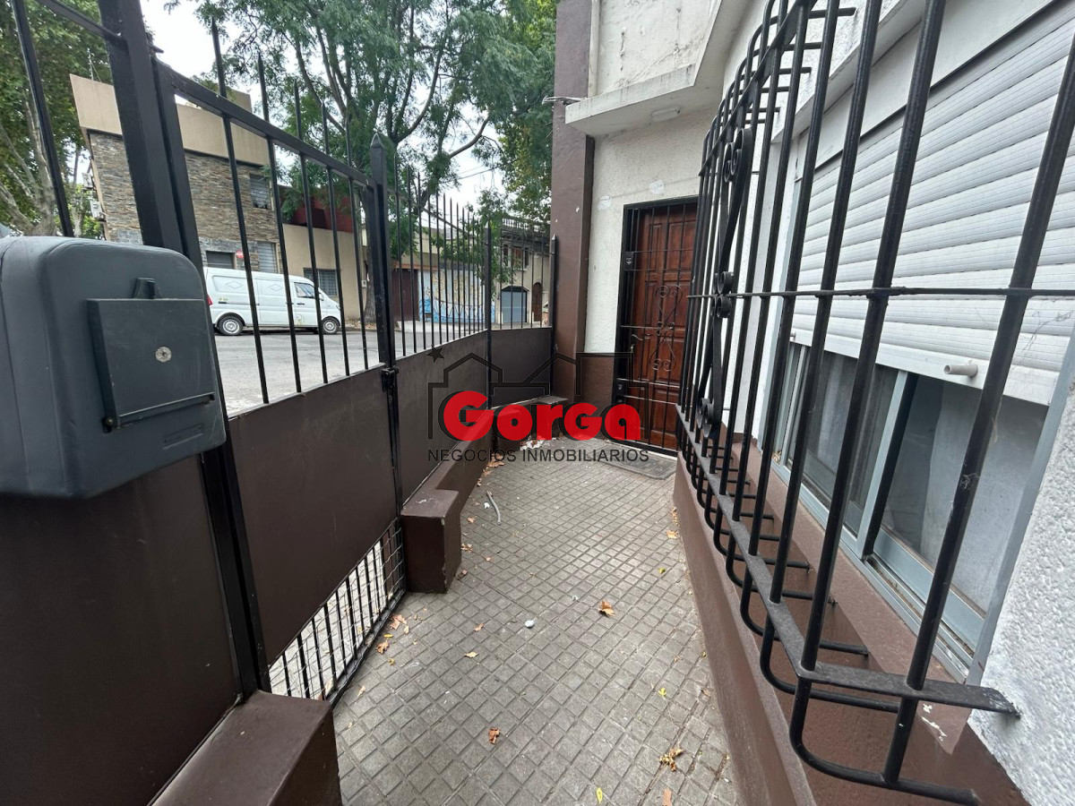 Casa ID.478 - Oportunidad! Casa en zona con todos los servicios brindando comodidades en el día a día