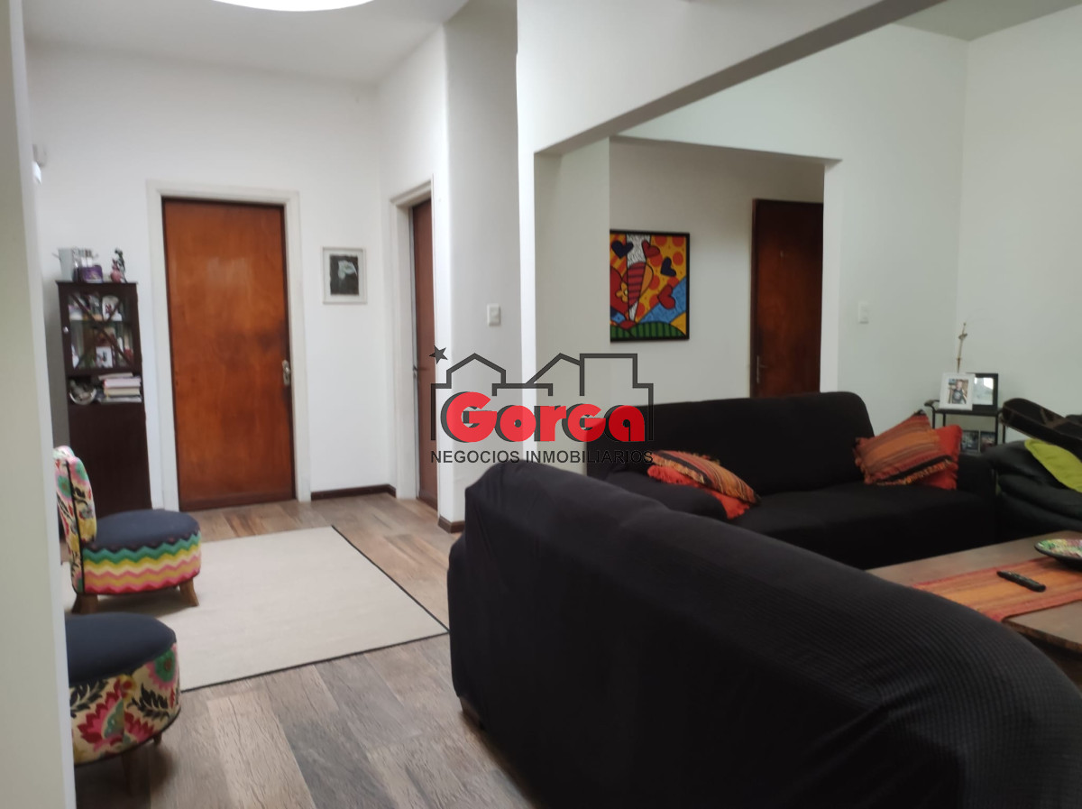 Casa ID.485 - Muy linda casa reciclada, a metros de Garibaldi y Cufré