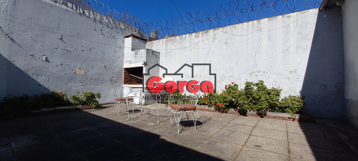 Casa ID.527 - Muy linda casa en padrón único sobre Ceibal a metros de San Martín 