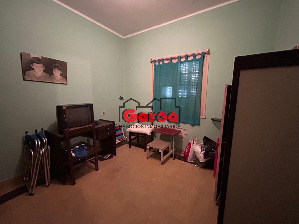 Casa ID.486 - Sobre Yucatan, casa en padrón único, excelente desahogo 
