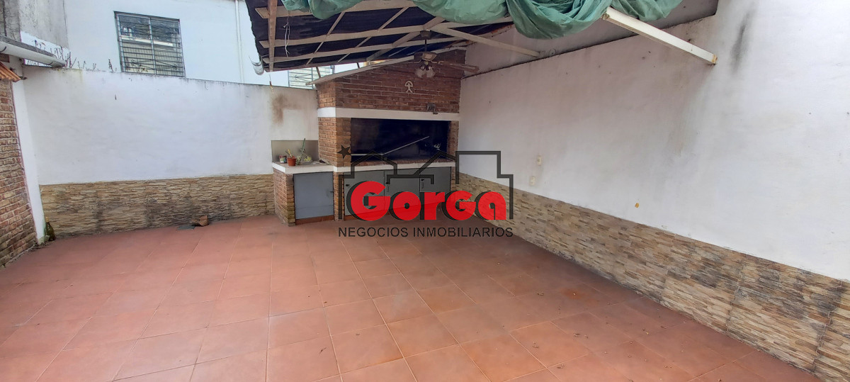 Casa ID.511 - Casa en planta baja, próx a Corrales y Varela