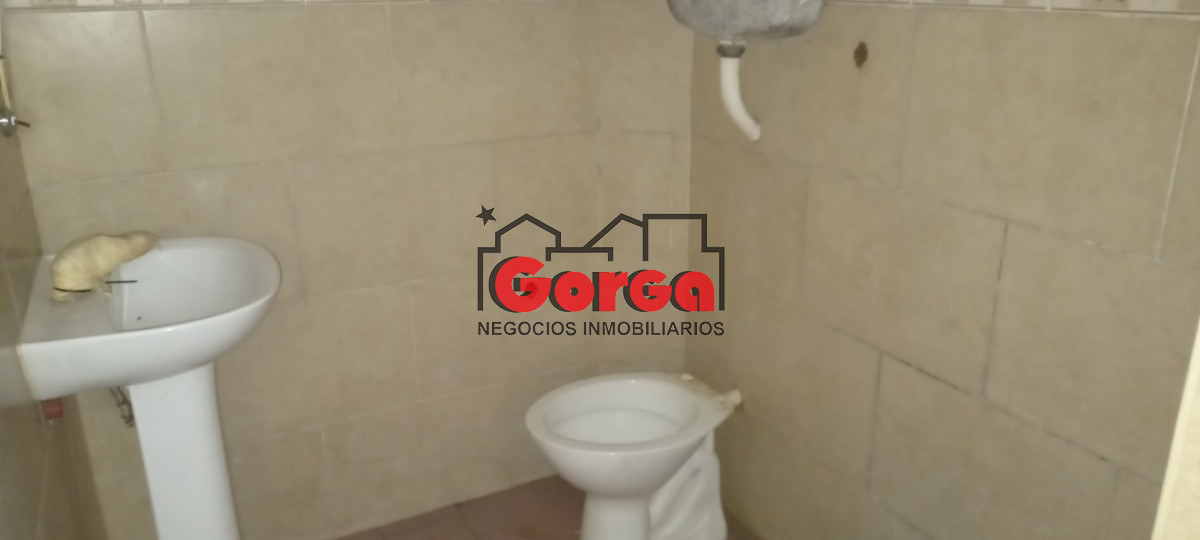 Casa ID.50 - Dos casas en un mismo padrón sobre Nueva York. Ubicación estratégica, una zona de crecimiento comercial.