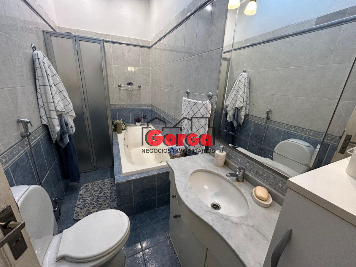 Casa ID.509 - Dos casas en un mismo padrón. Corumbé y Serrato. 