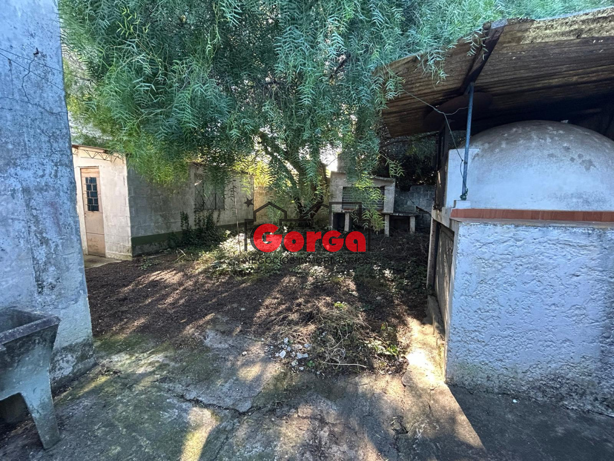 Casa ID.486 - Sobre Yucatan, casa en padrón único, excelente desahogo 