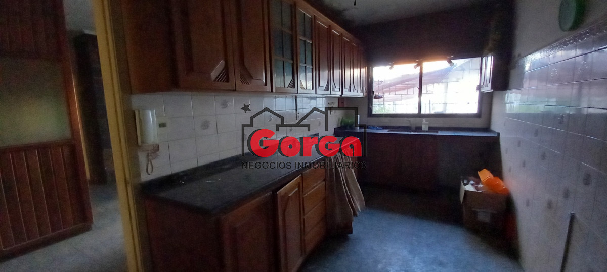 Casa ID.385 - Padrón único sobre Br Artigas casi Gral Flores