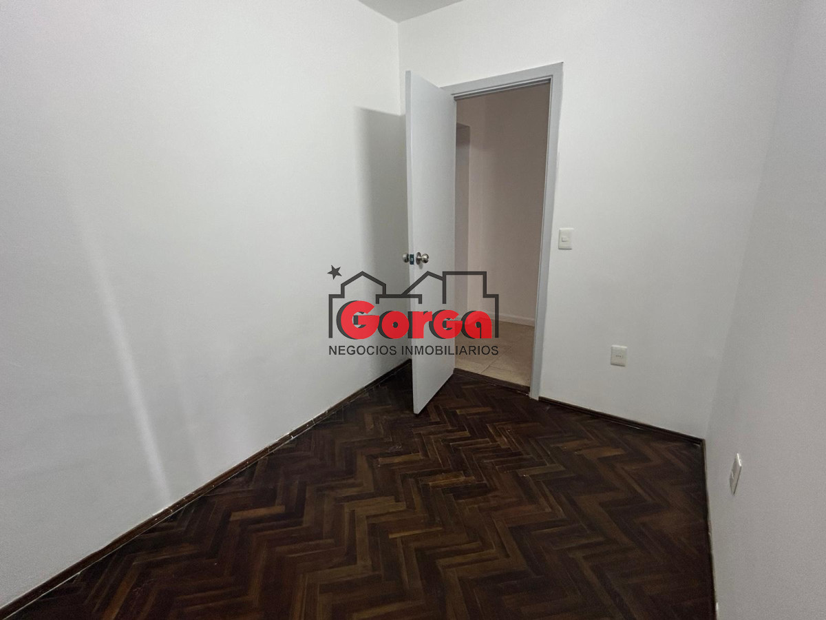 Casa ID.478 - Oportunidad! Casa en zona con todos los servicios brindando comodidades en el día a día