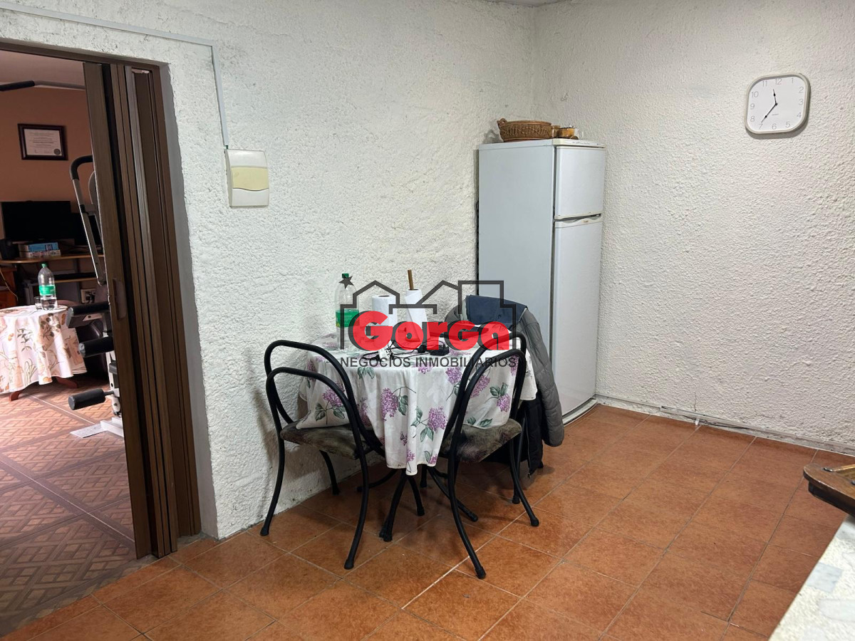 Casa ID.509 - Dos casas en un mismo padrón. Corumbé y Serrato. 