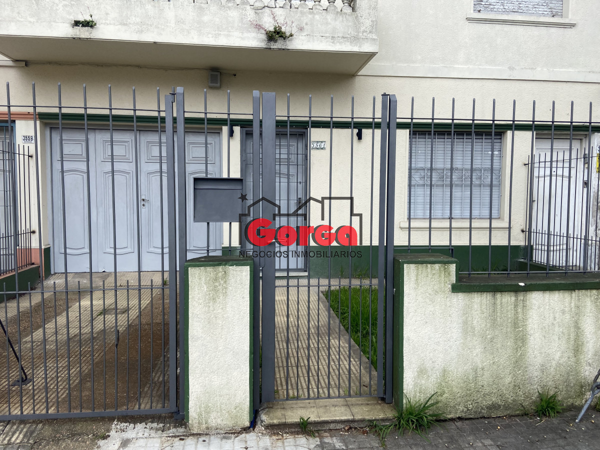 Casa ID.532 - Casa en Alquiler 2 dorm con gge 2 autos 