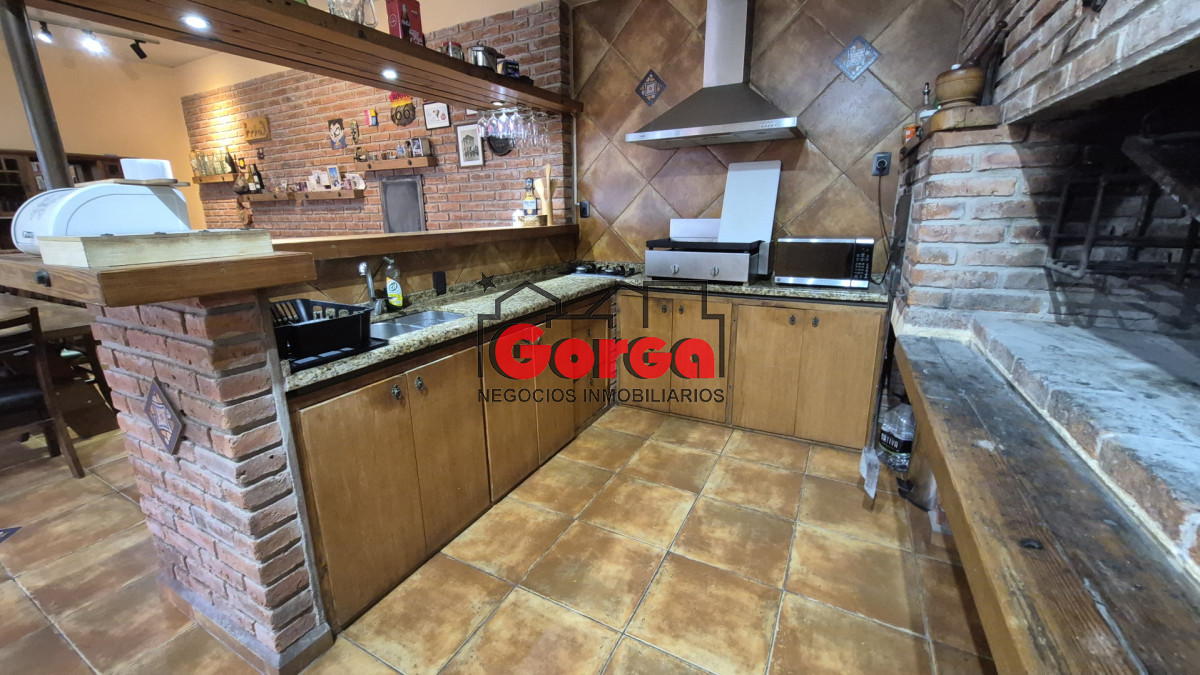 Casa ID.577 - Hermosa casa en padrón único a metros de Millán