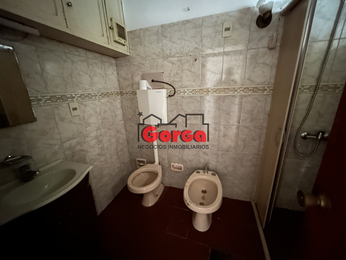 Casa ID.530 - Dos casas en un mismo padrón sobre Duque de los Abruzzos