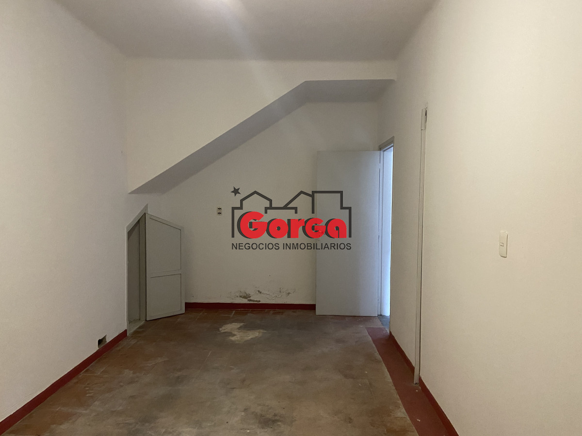 Casa ID.532 - Casa en Alquiler 2 dorm con gge 2 autos 
