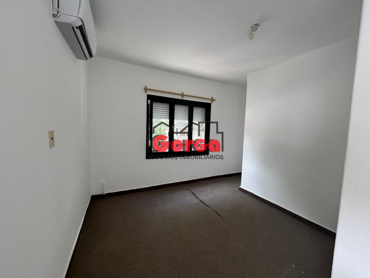 Casa ID.478 - Oportunidad! Casa en zona con todos los servicios brindando comodidades en el día a día