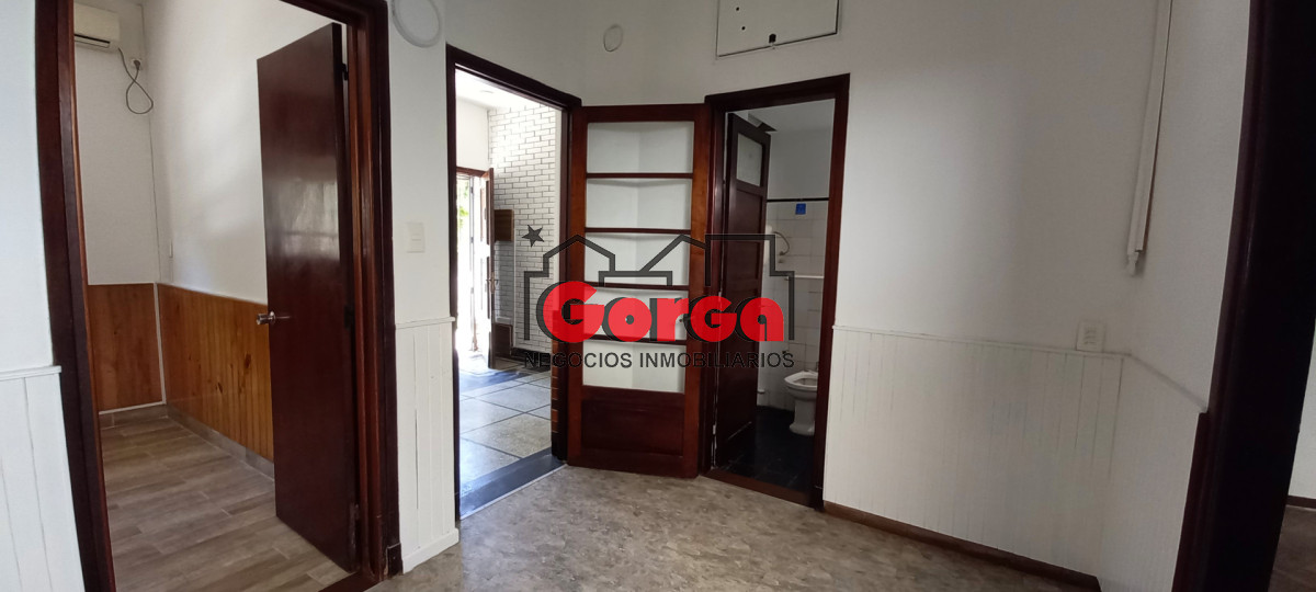 Casa ID.557 - Coquimbo y Defensa, casa en PB en alquiler