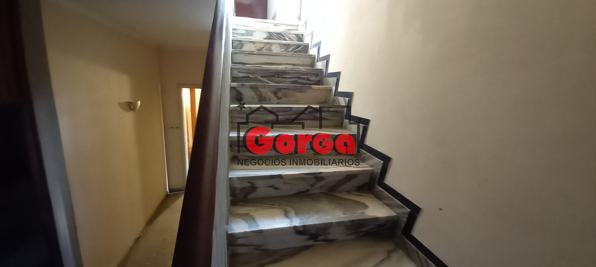 Casa ID.385 - Padrón único sobre Br Artigas casi Gral Flores