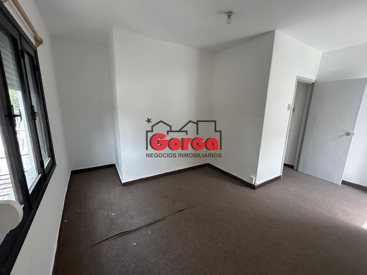 Casa ID.478 - Oportunidad! Casa en zona con todos los servicios brindando comodidades en el día a día