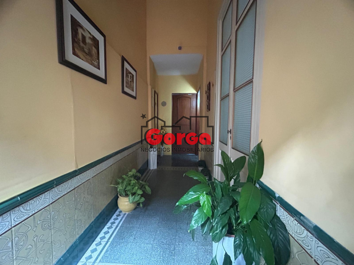 Casa ID.599 - Muy linda! Ideal para dos familias o renta