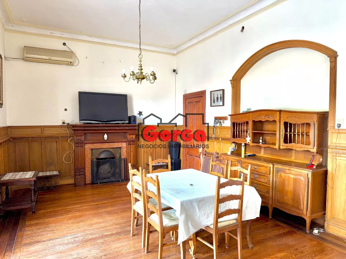 Casa ID.462 - Preciosa y única propiedad sobre Agraciada casi Asencio