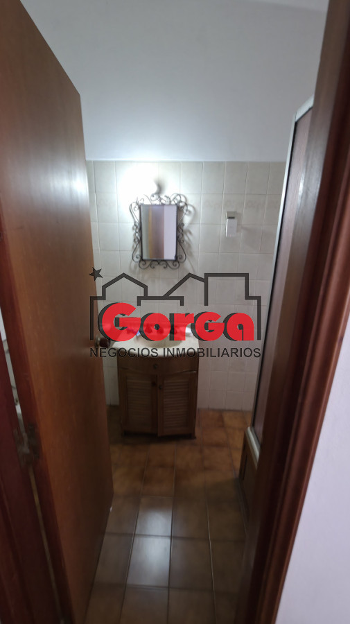 Casa ID.598 - Exclusiva en la zona, próx. a Nuevo Centro Shopping