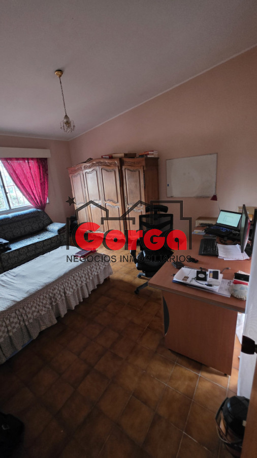 Casa ID.598 - Exclusiva en la zona, próx. a Nuevo Centro Shopping