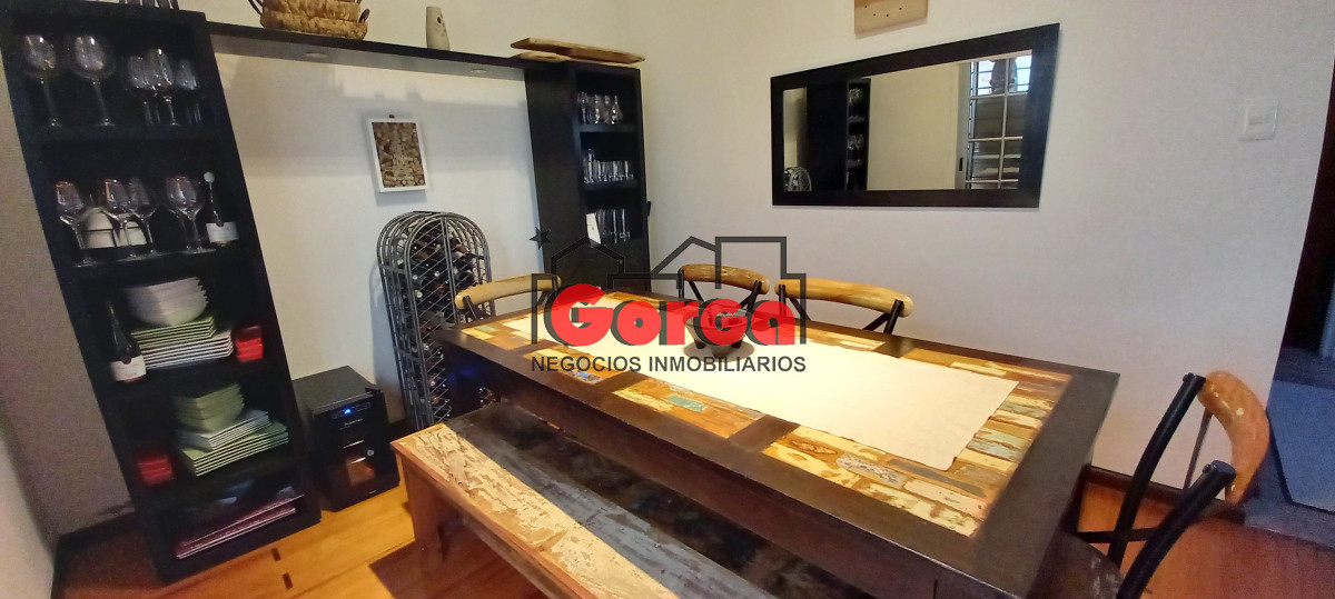 Casa ID.485 - Muy linda casa reciclada, a metros de Garibaldi y Cufré
