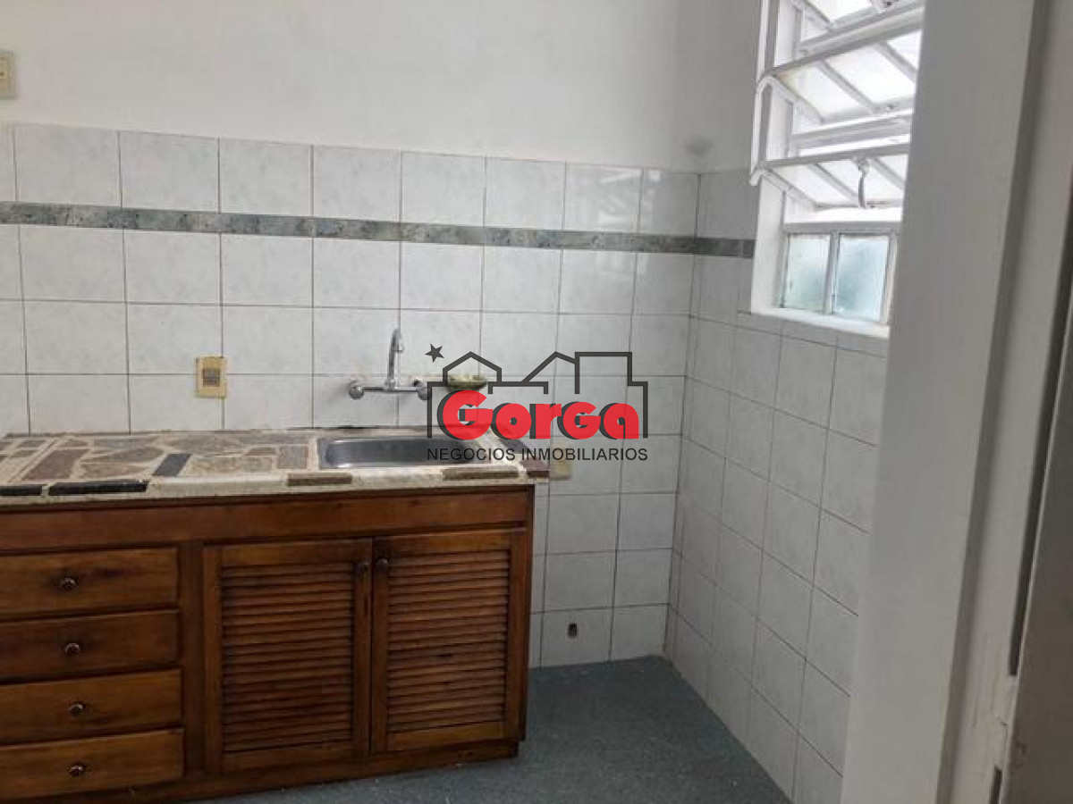 Casa ID.520 - Sobre Canstatt y Siena. Ideal para invertir o vivir!