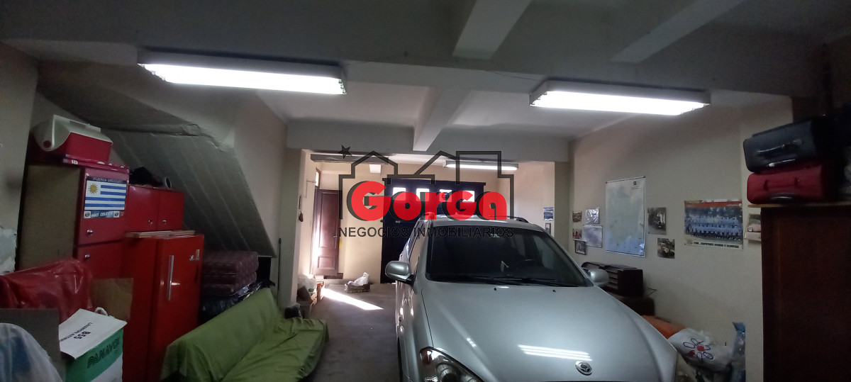 Casa ID.528 - Sobre Zapicán esquina Vilardebó 