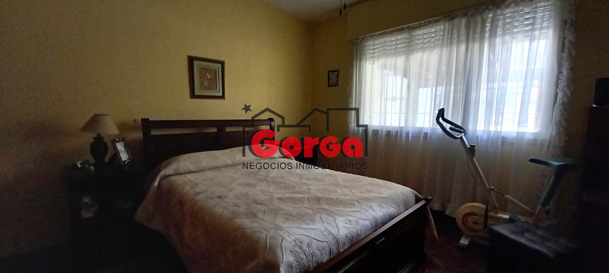 Casa ID.568 - Sobre Herrera y San Martín. Excelente chalet.